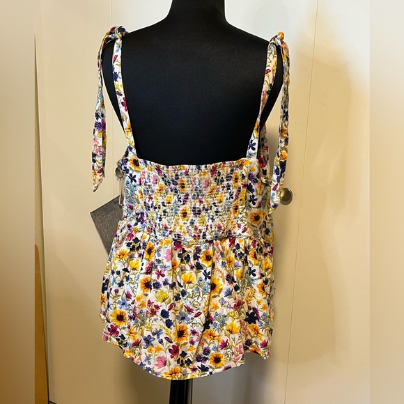 Old Navy Tank Top with Shoulder Ties - Picture 5 of 5